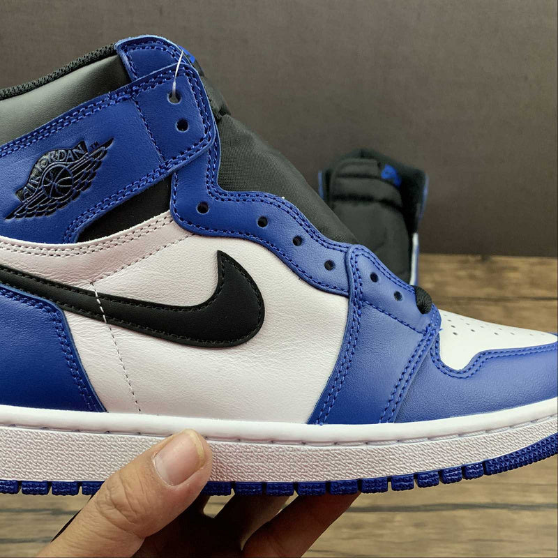 AJ1 High