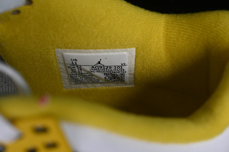 AJ4