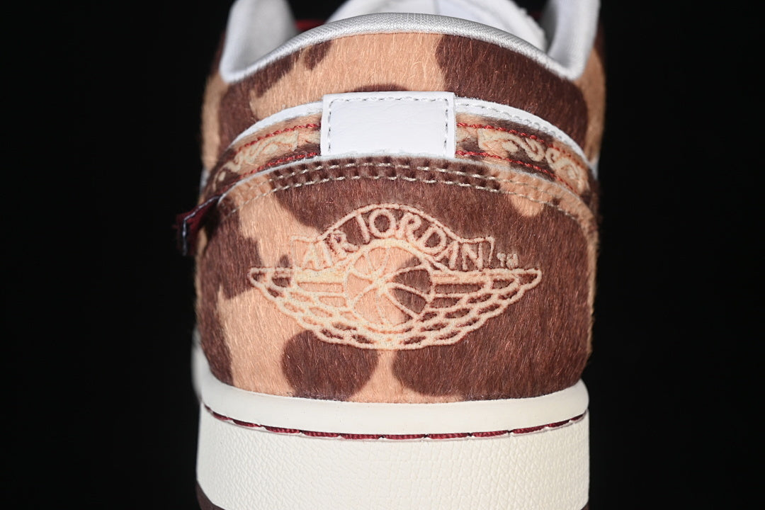 AJ1 Low