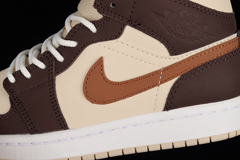 AJ1 Mid