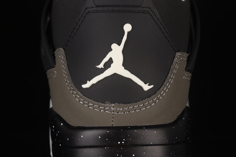 AJ4
