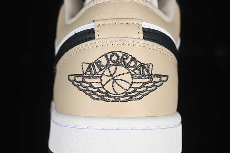 AJ1 Low