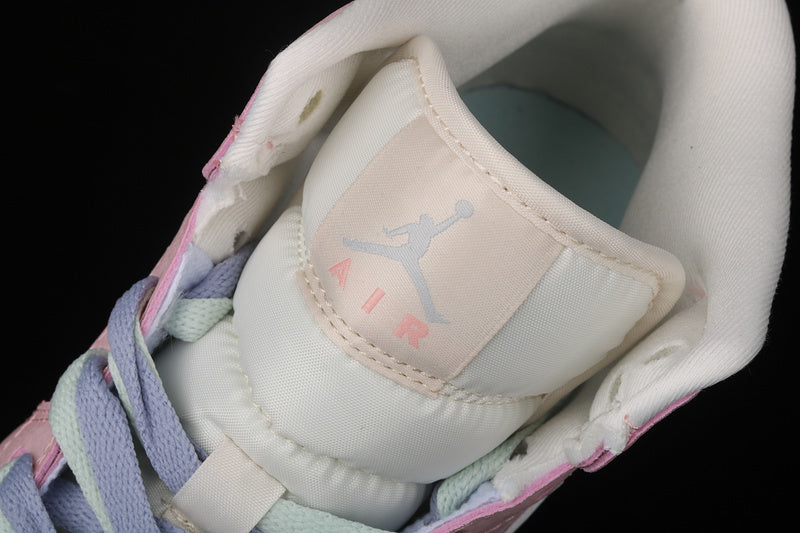 AJ1 Mid