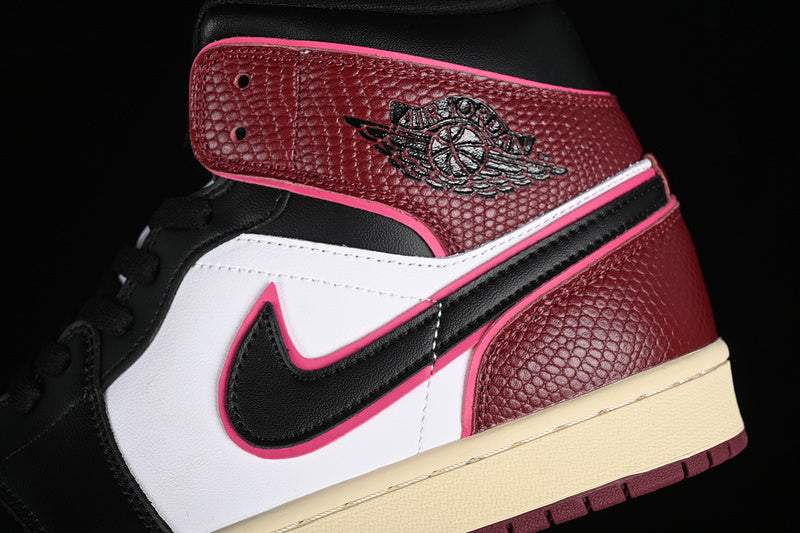 AJ1 Mid