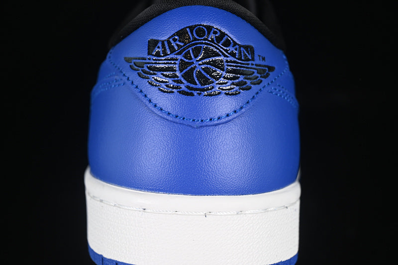 AJ1 Low