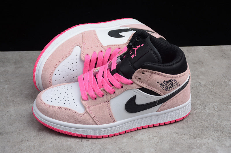 AJ1 Mid