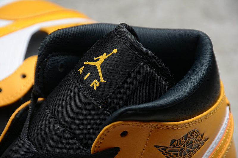 AJ1 Mid
