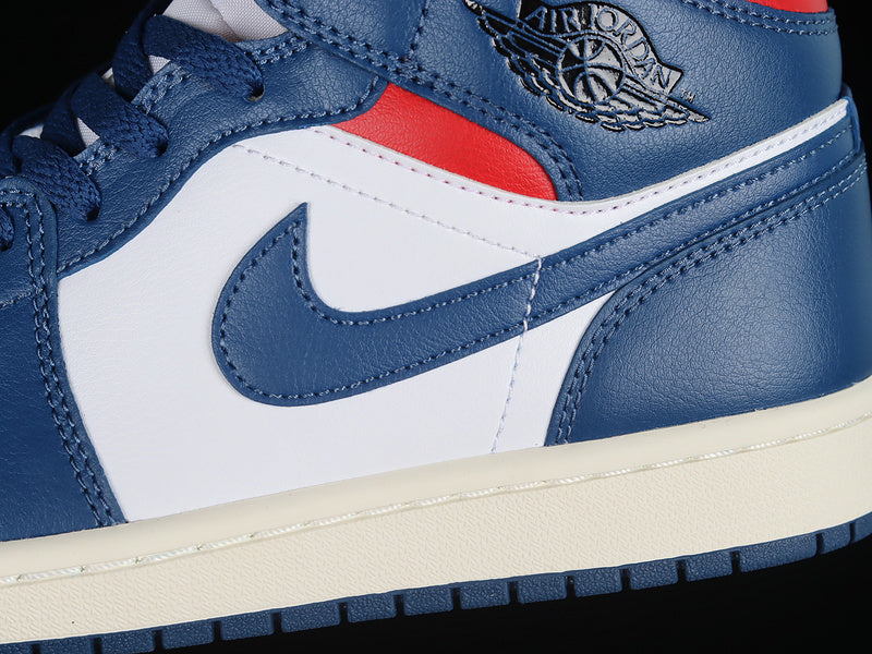 AJ1 Mid