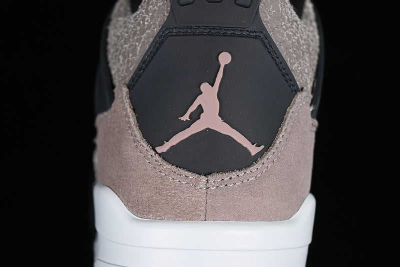 AJ4