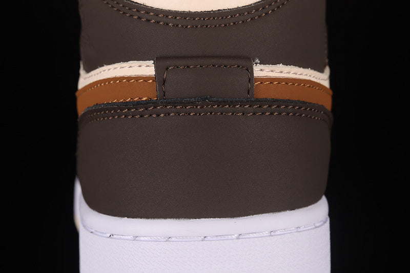 AJ1 Mid