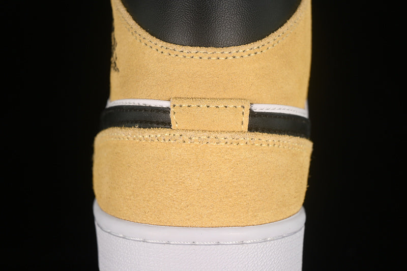 AJ1 Mid