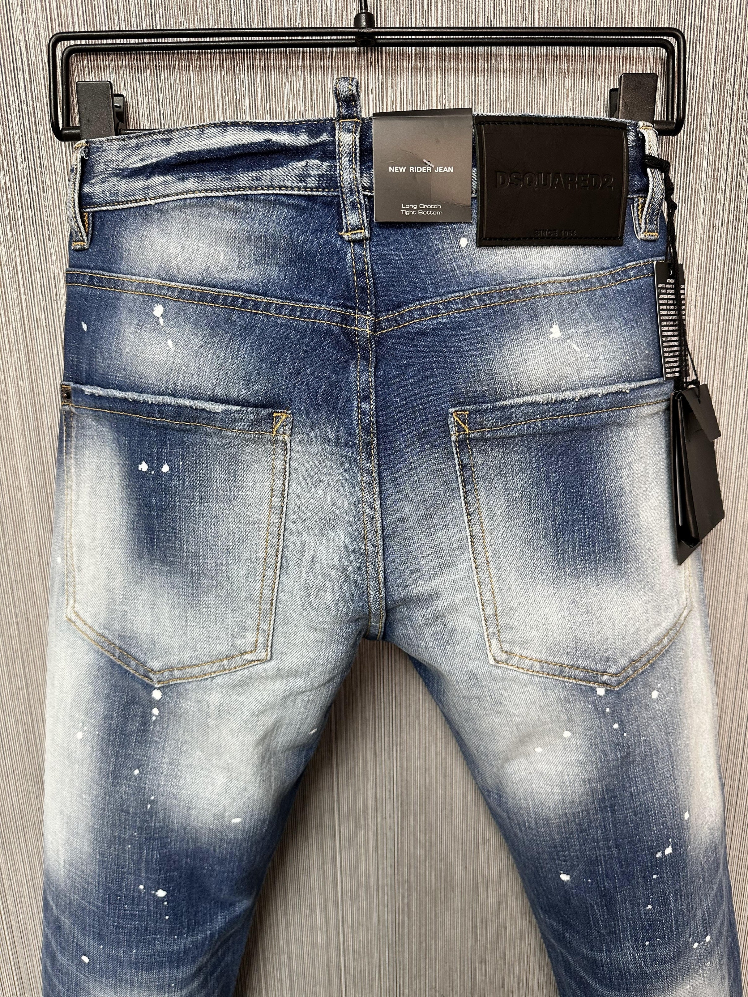 D2 Jeans