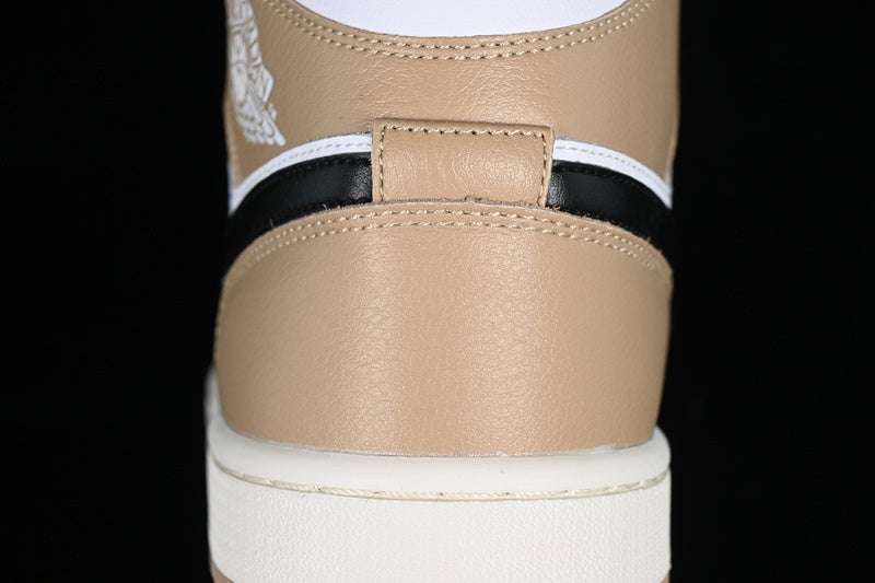 AJ1 Mid