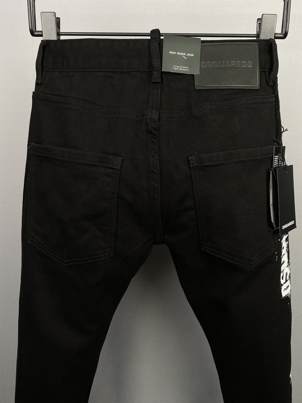 D2 Jeans