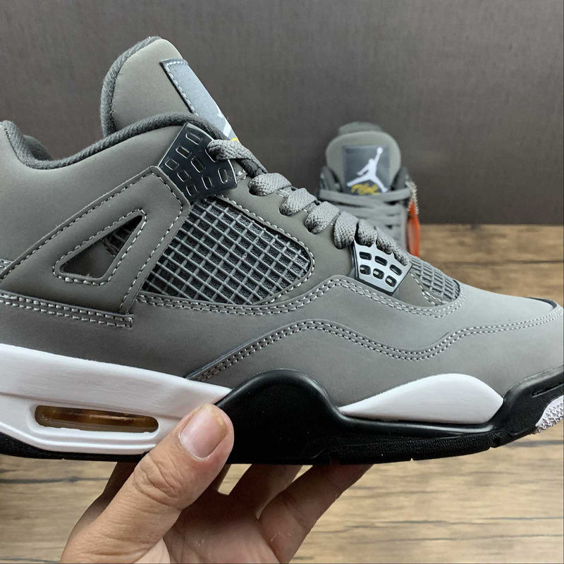 AJ4