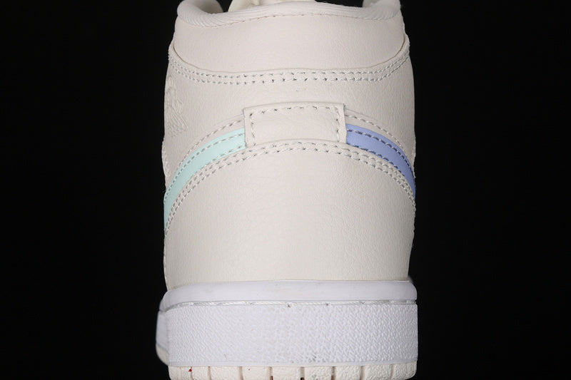 AJ1 Mid