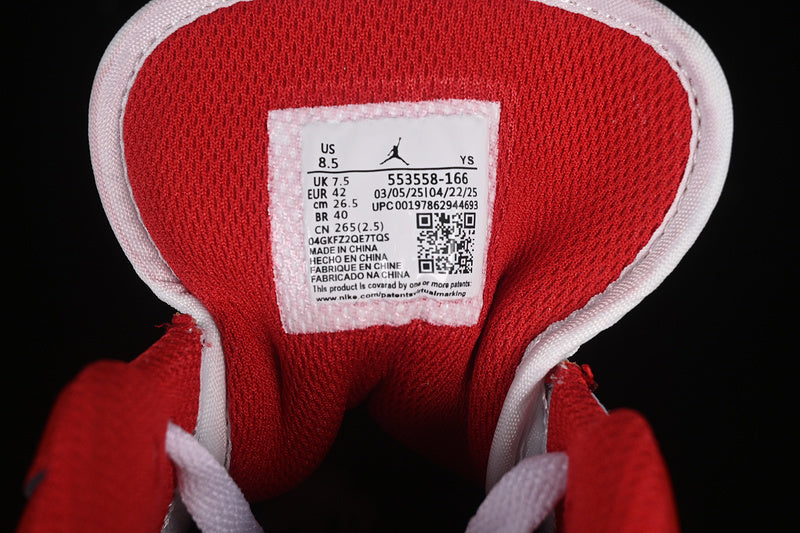 AJ1 Low