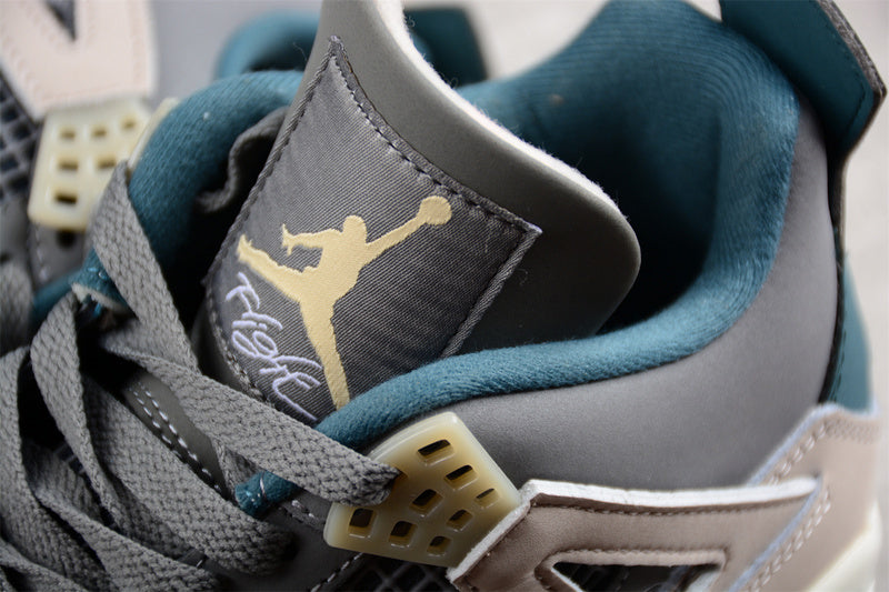 AJ4