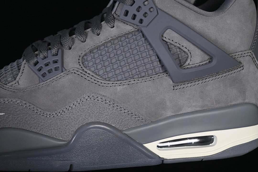 AJ4