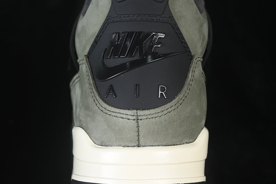AJ4