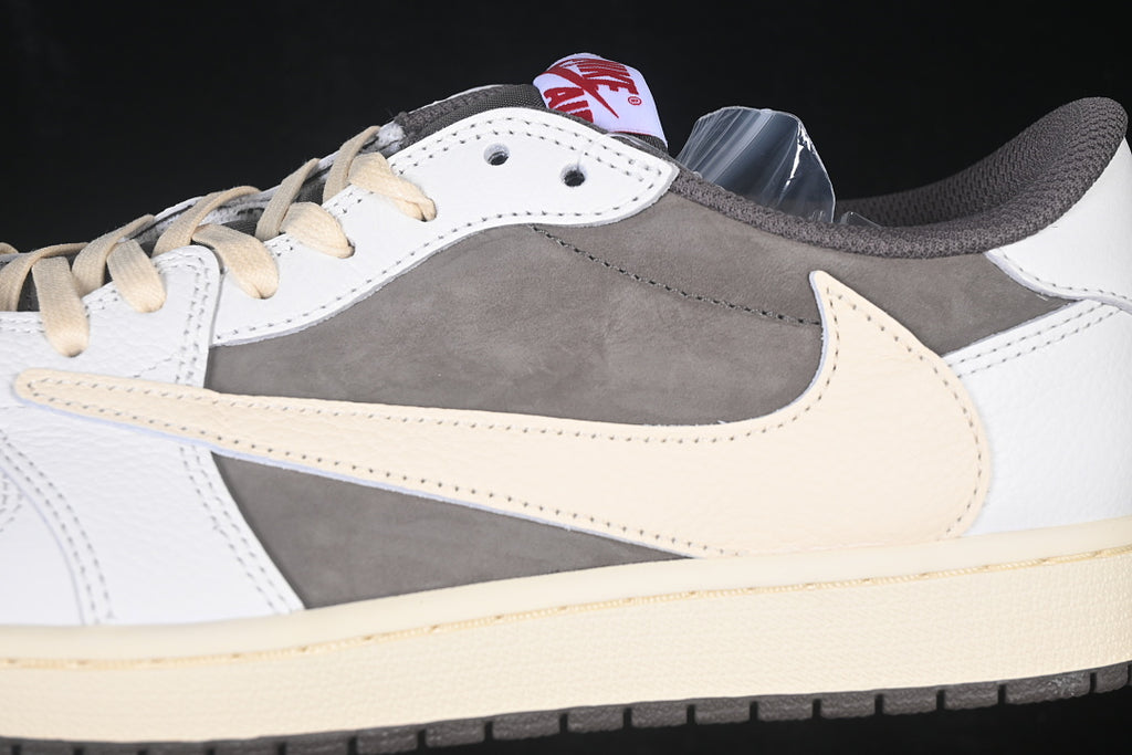 AJ1 Low