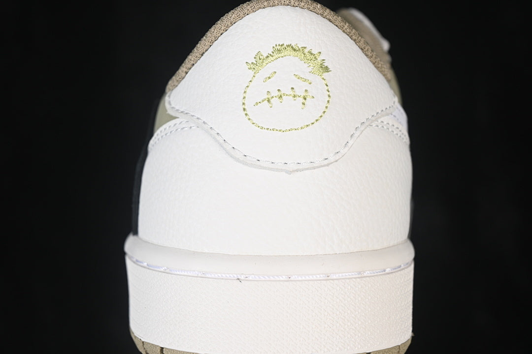 AJ1 Low