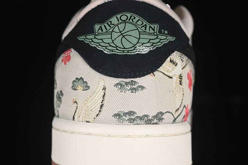 AJ1 Low