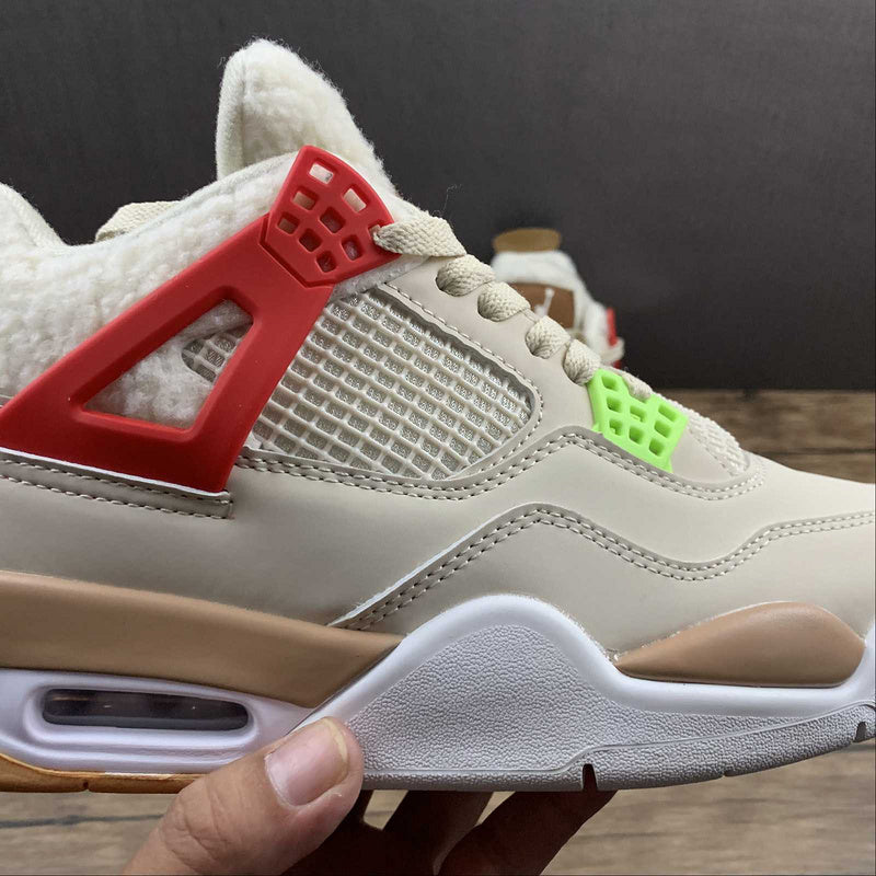 AJ4