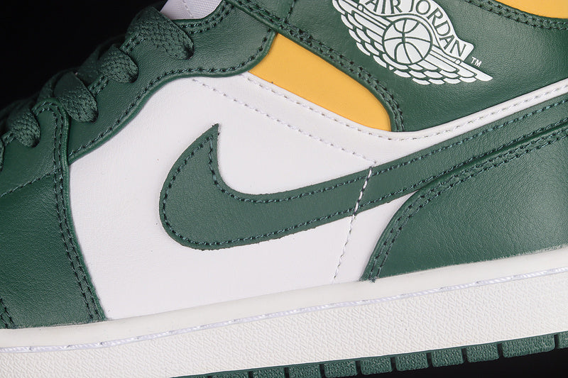 AJ1 Mid
