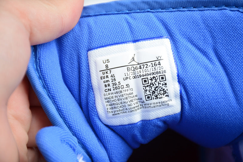 AJ1 Mid