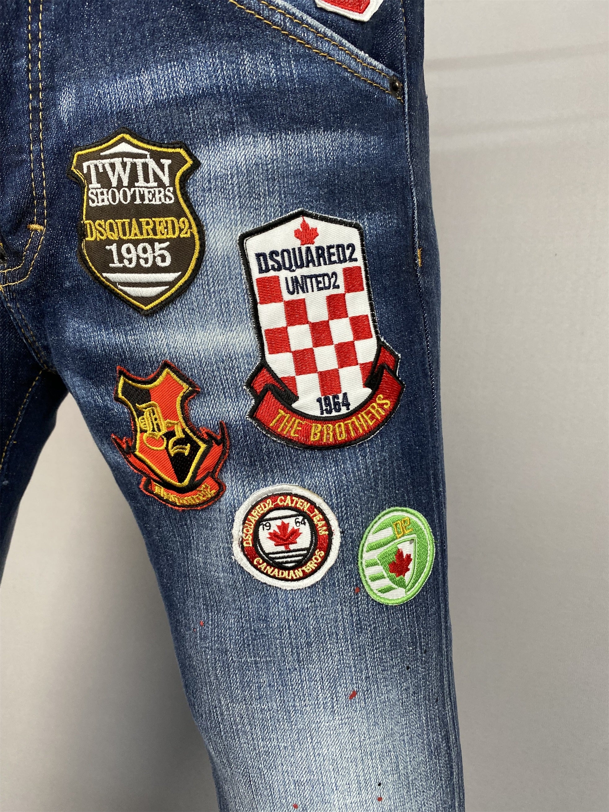 D2 Jeans
