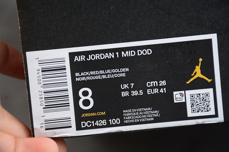 AJ1 Mid