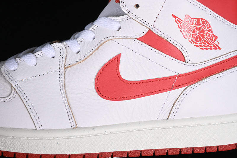 AJ1 Mid