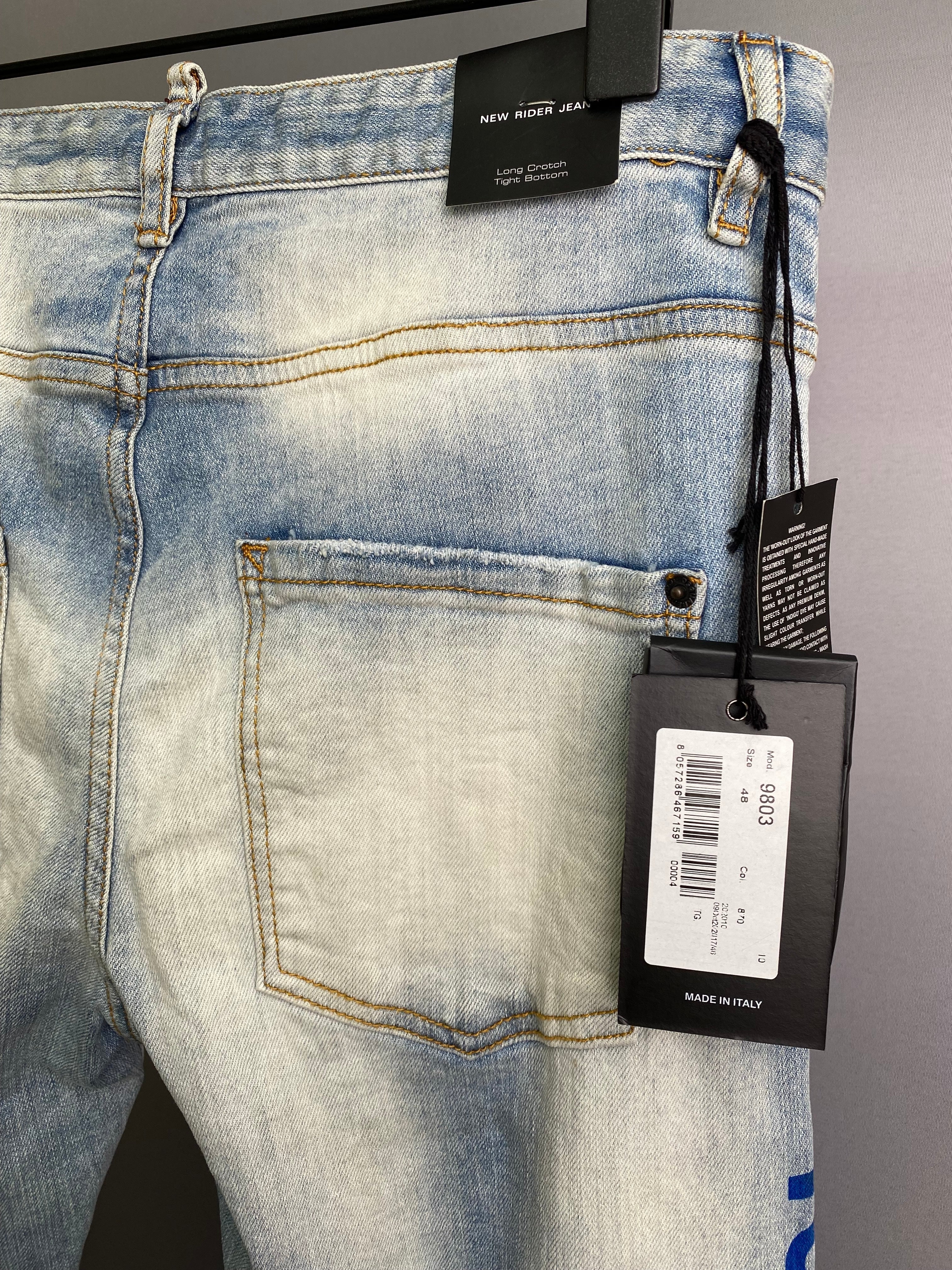 D2 Jeans