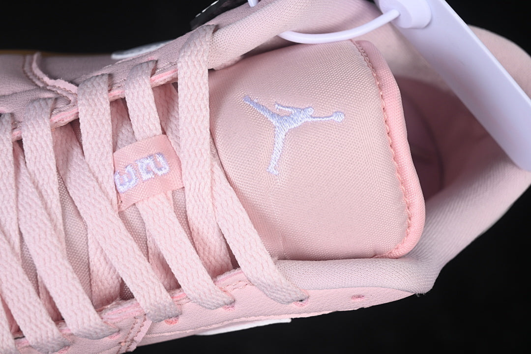 AJ1 Low
