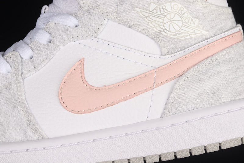 AJ1 Mid