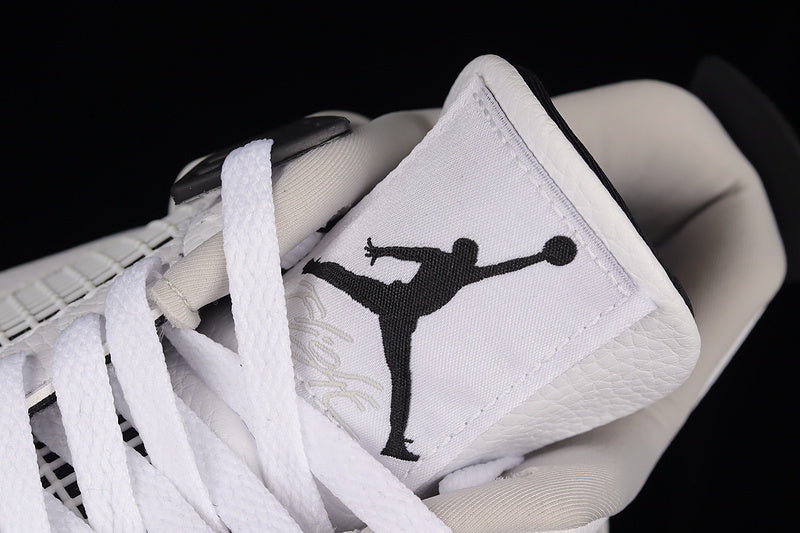 AJ4