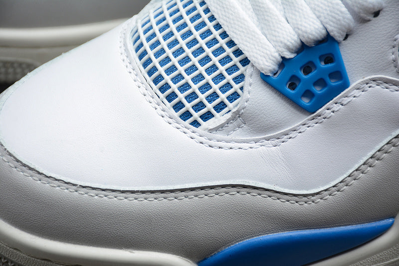 AJ4