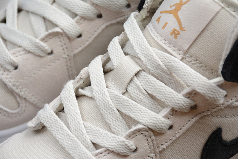 AJ1 Mid