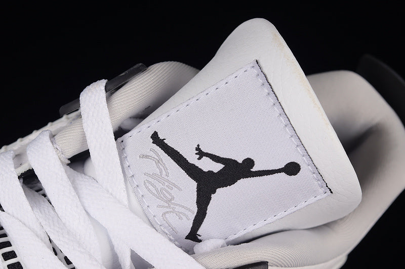 AJ4