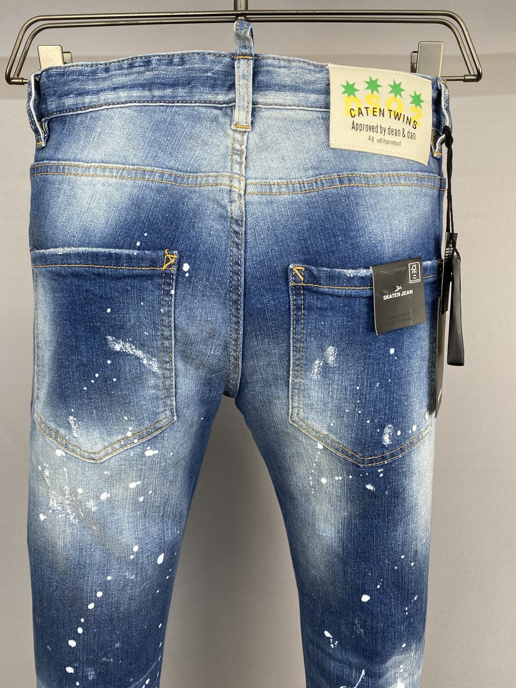 D2 Jeans