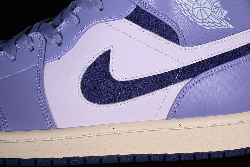 AJ1 Mid