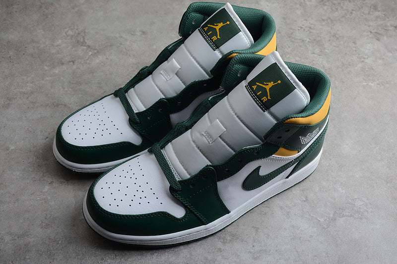AJ1 Mid