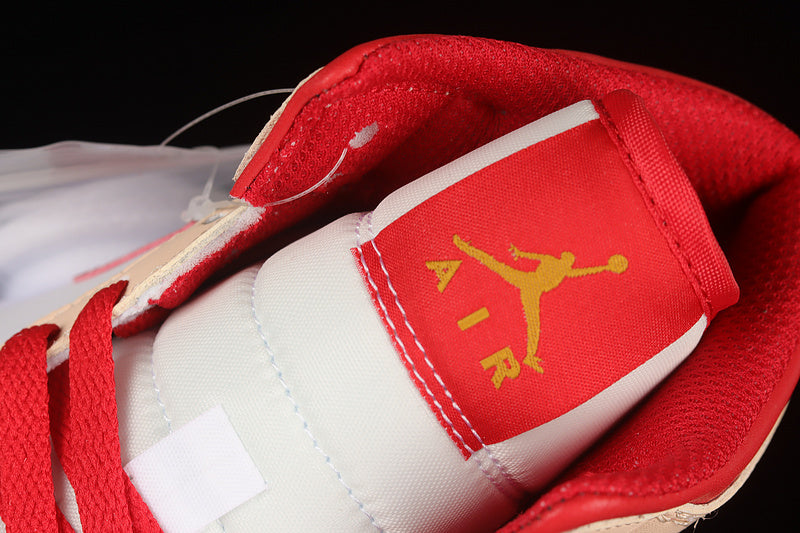 AJ1 Mid