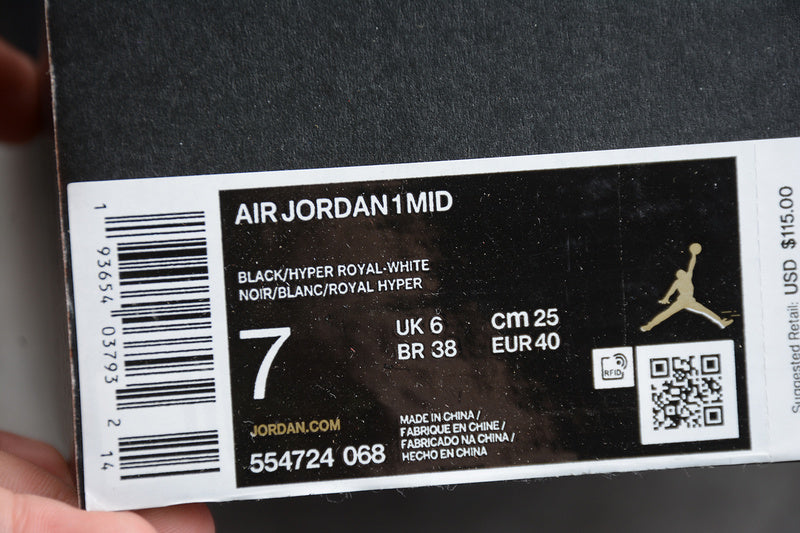 AJ1 Mid