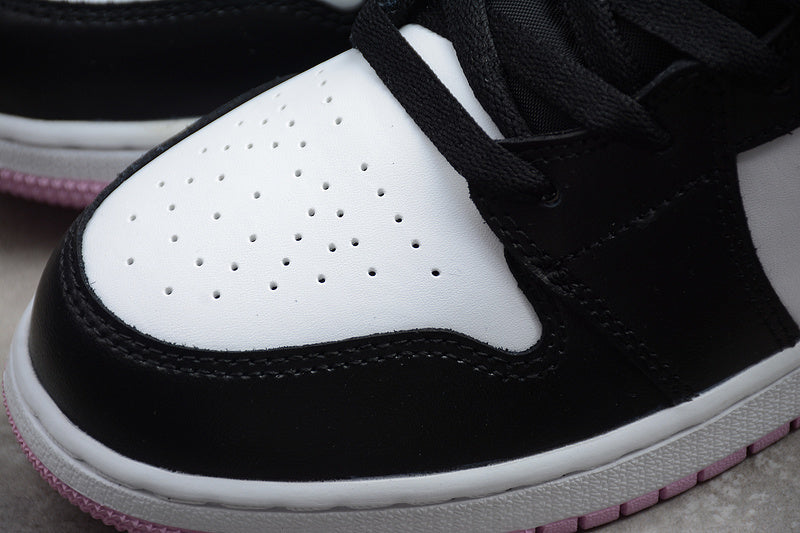 AJ1 Mid