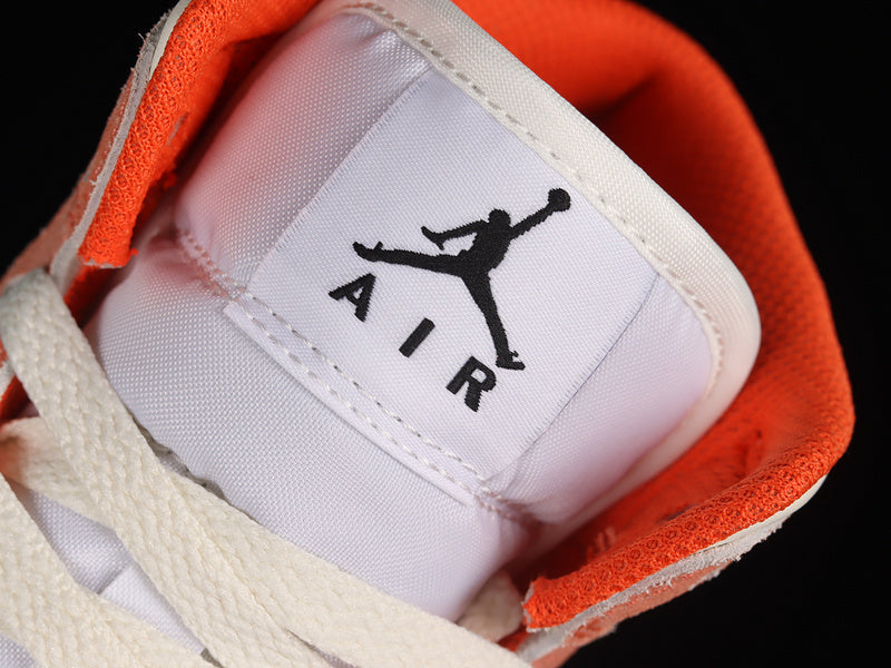 AJ1 Mid