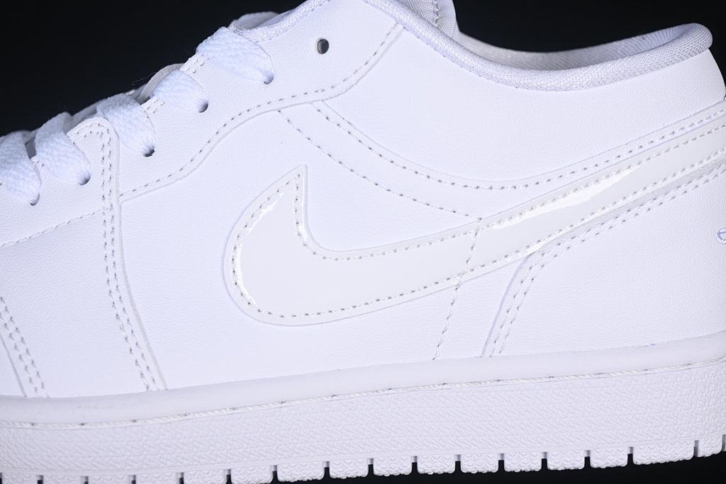 AJ1 Low