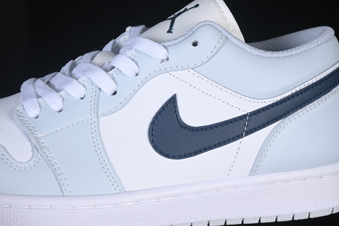AJ1 Low