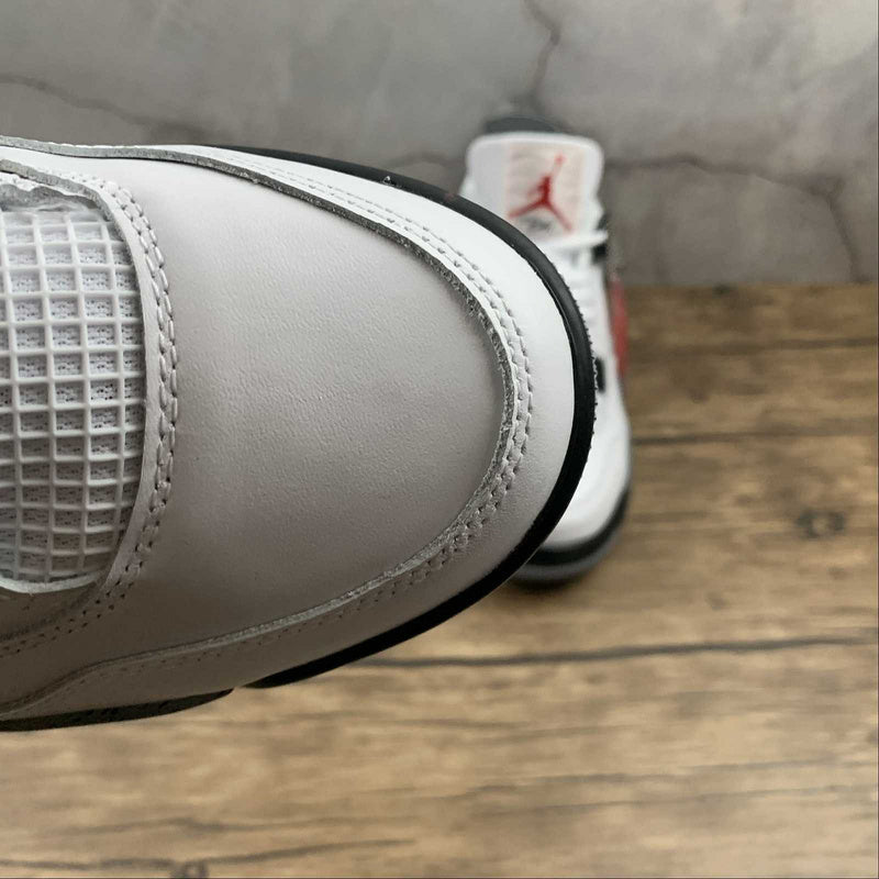 AJ4